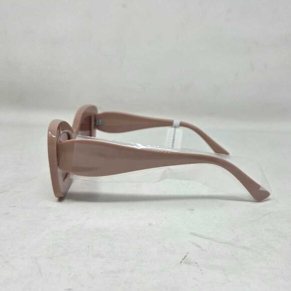 New Eyeking x Anthropologie Butter Cateye cat eye sunglasses in pink main image 6